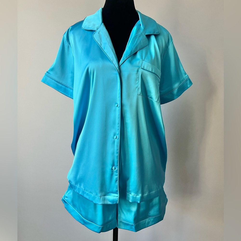 I.N.C. International Concept Satin Notched Collar Top & Pajama Shorts Set Large